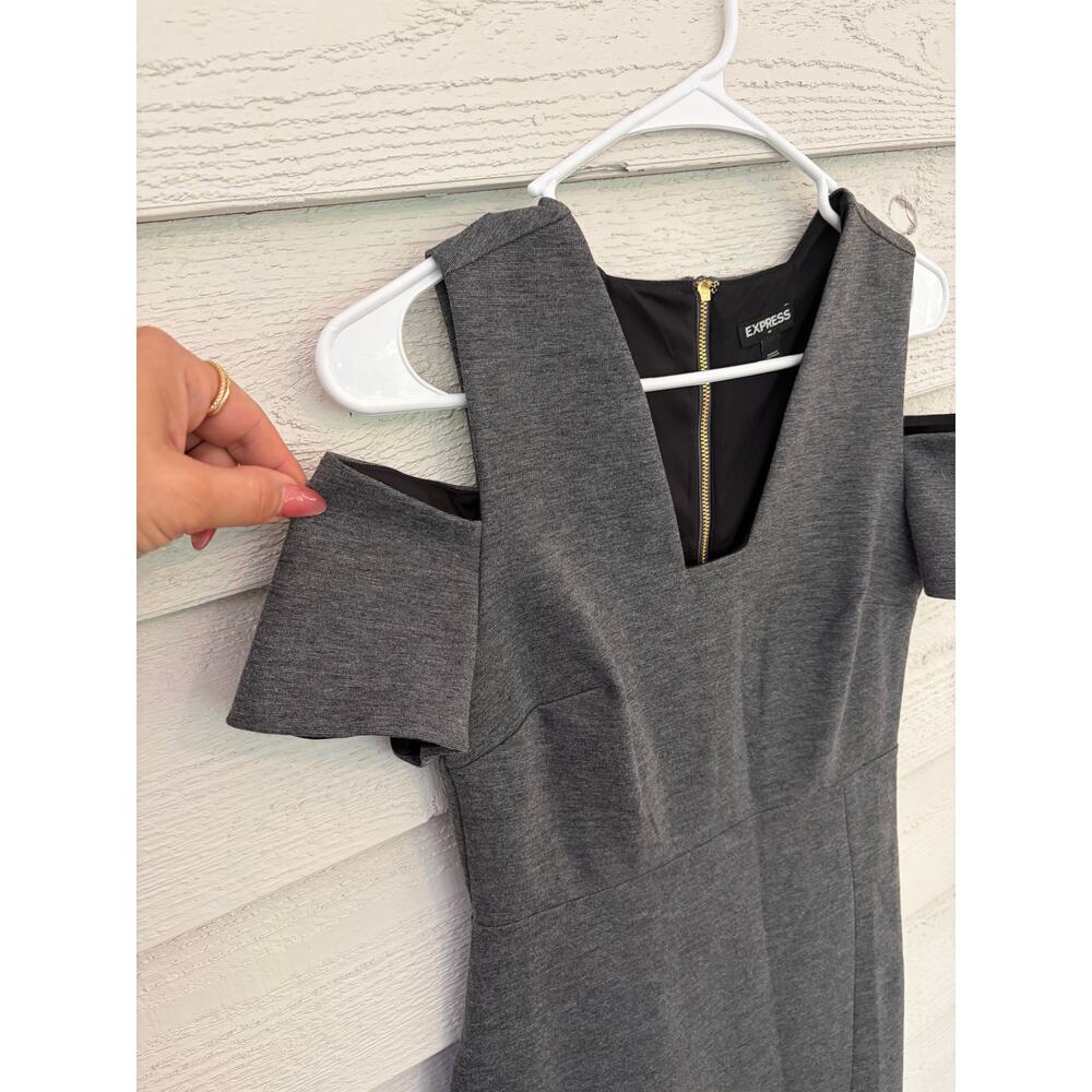 EXPRESS Gray Cold Shoulder Bodycon Dress – Size 4 - Picture 4 of 7
